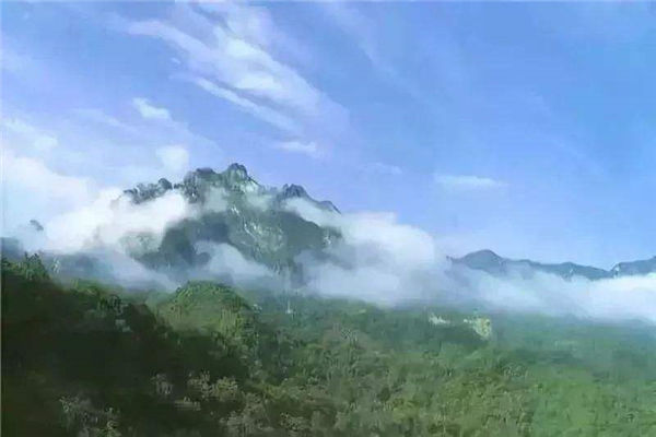 鸣皋歌奉饯从翁清归五崖山居